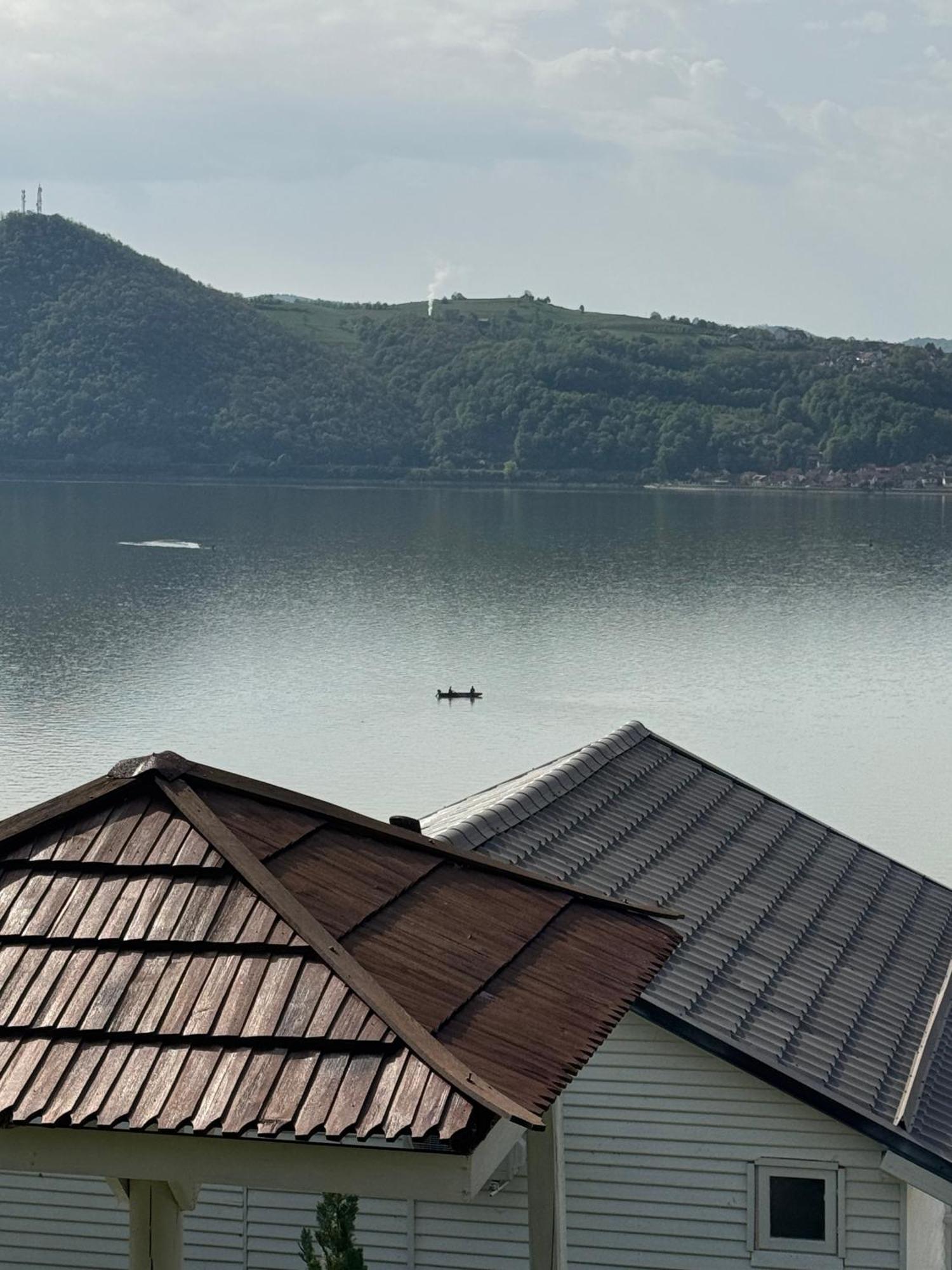 Dream Tricule Villa Svinita Kültér fotó